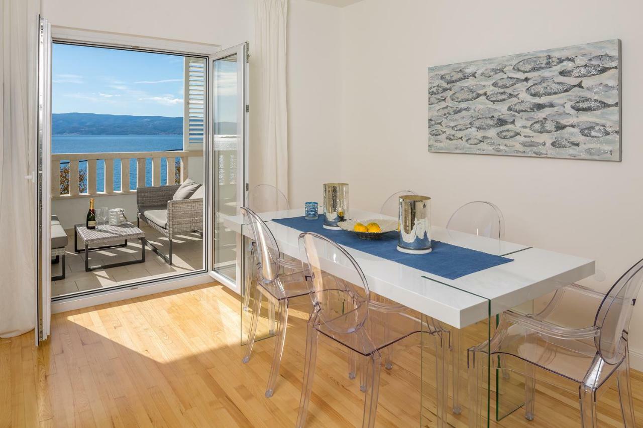 Apartments Villa Lux Дуги-Рат Экстерьер фото
