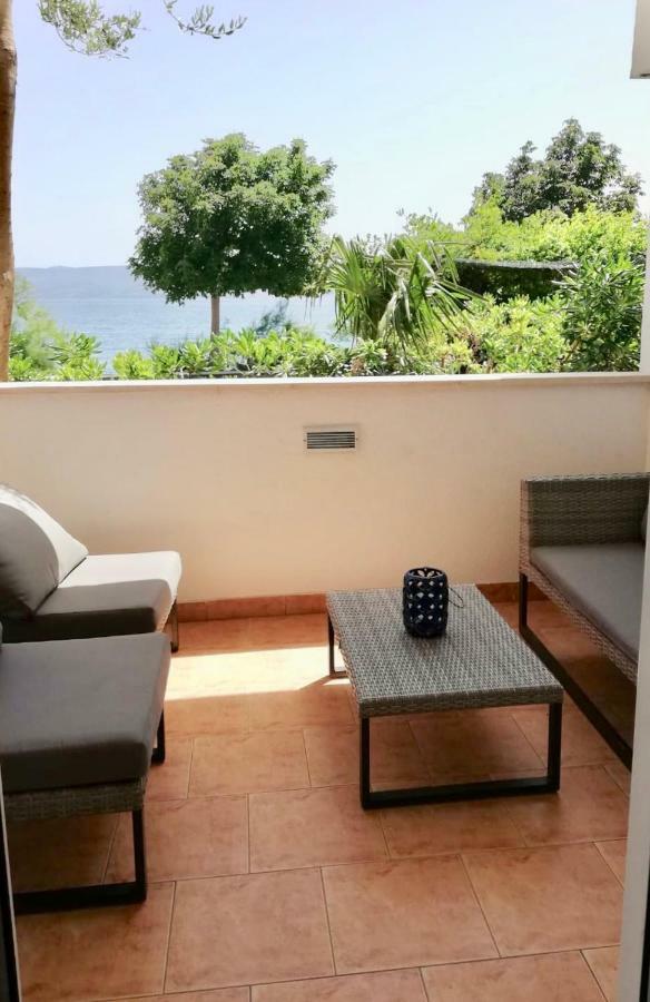 Apartments Villa Lux Дуги-Рат Экстерьер фото